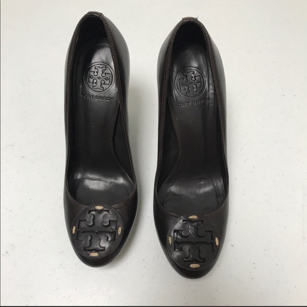 Tory Burch Logo Front Stacked Heels